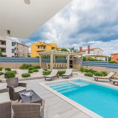 Bellavista Villa *