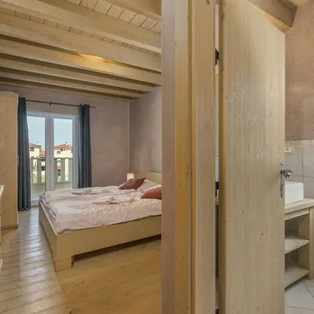 Bellavista Villa *